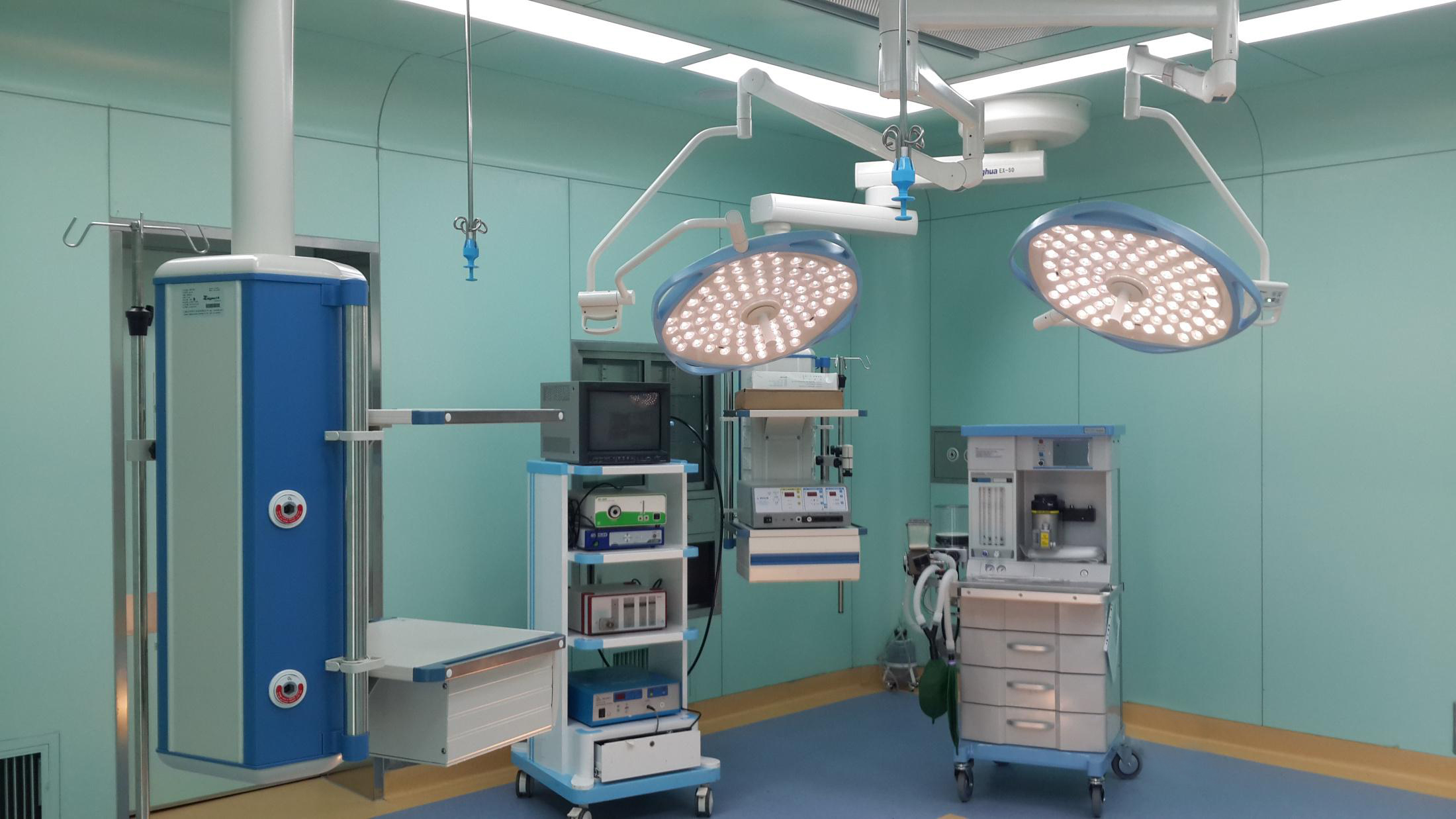 8、高标准手术室.jpg