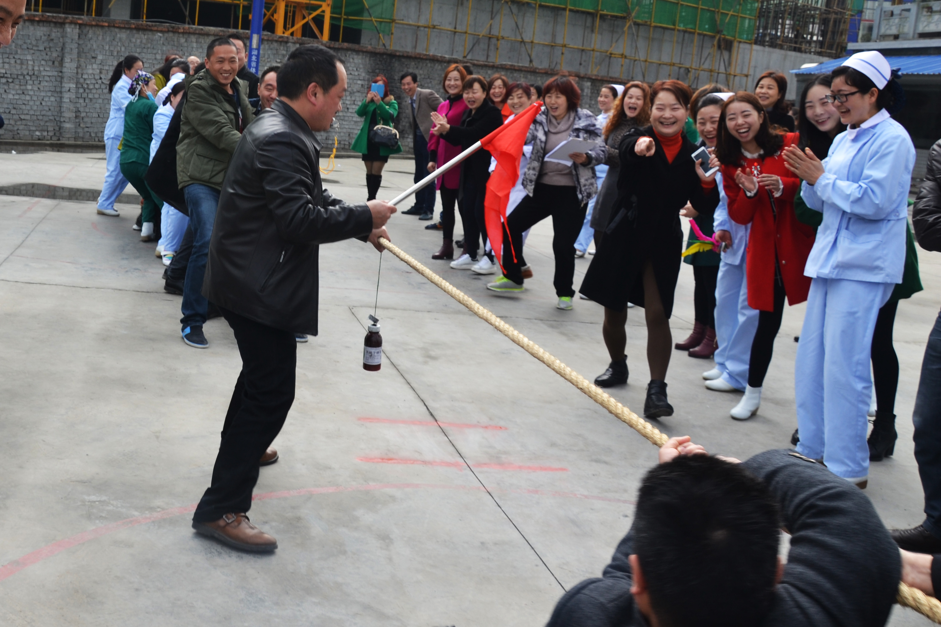 县中医院体育竞赛庆“三八”