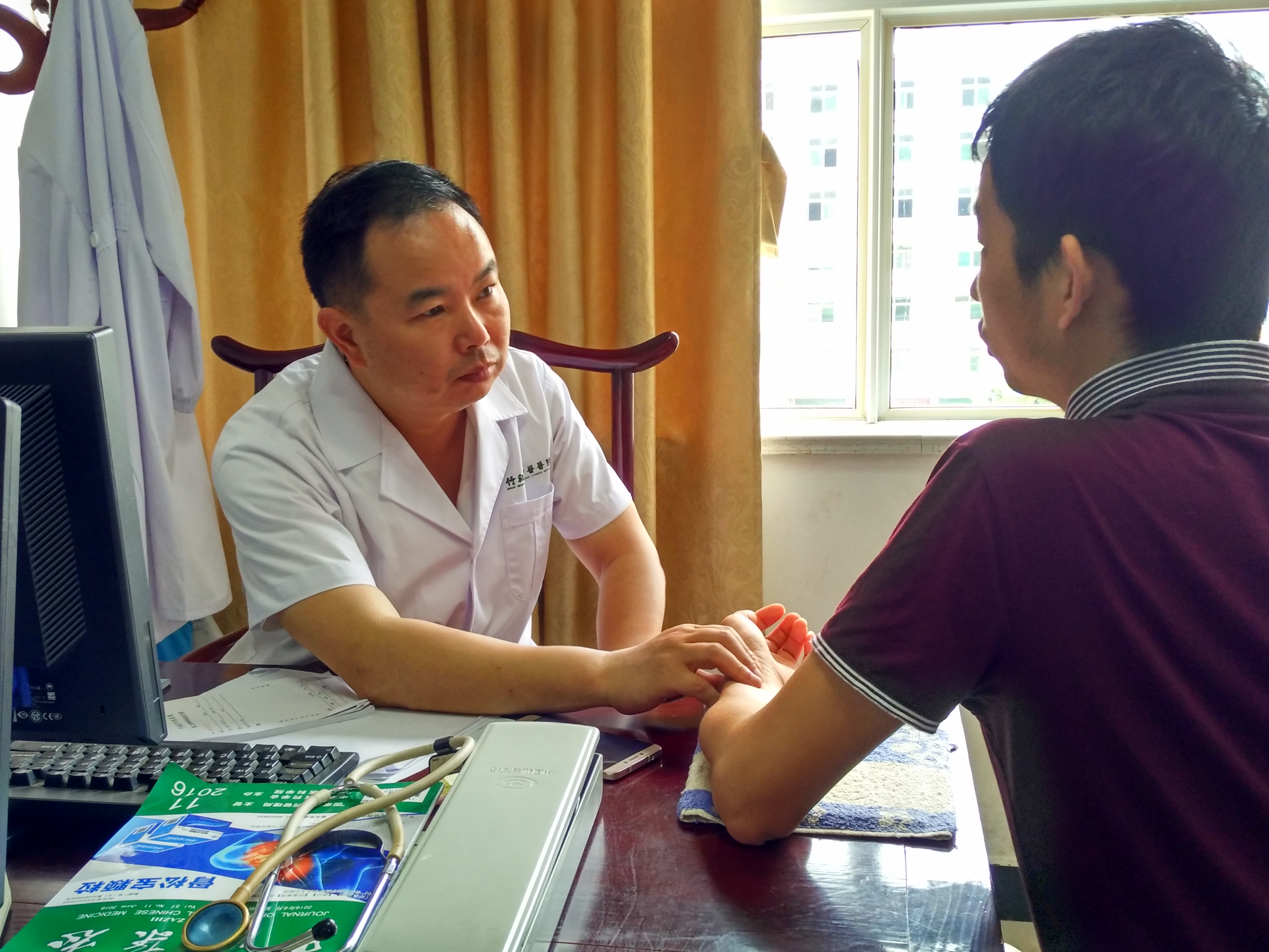 县中医院郑传华荣获“第三批全国优秀中医临床人才”称号