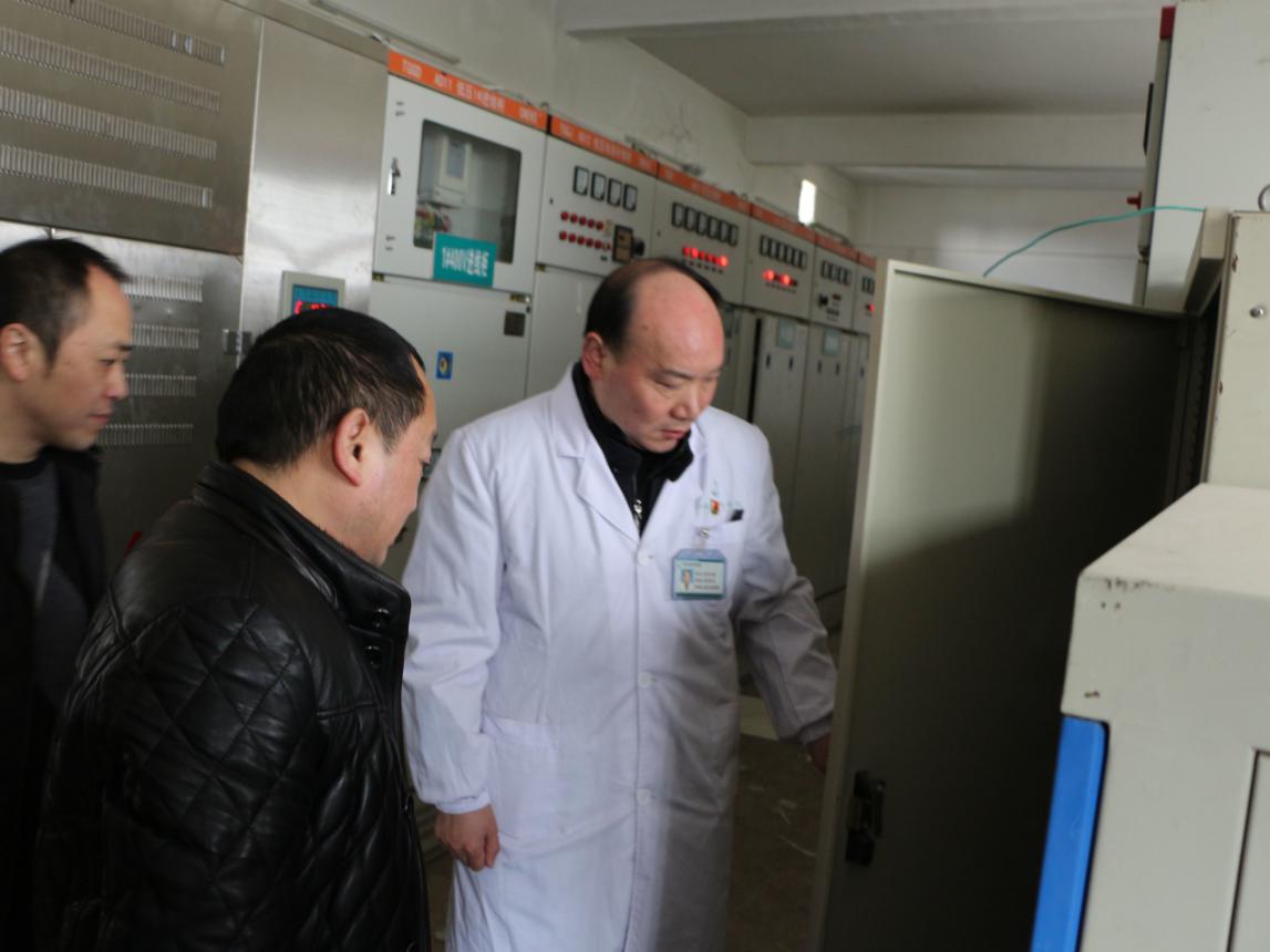 县中医院做好春节安全检查工作