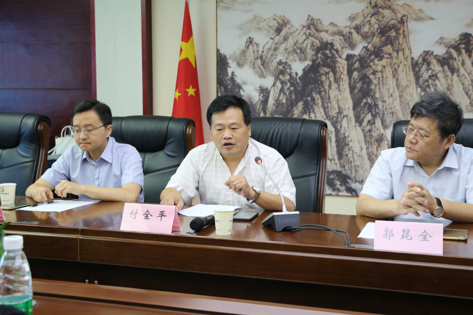 全县慢性病进展培训班在县中医院举办