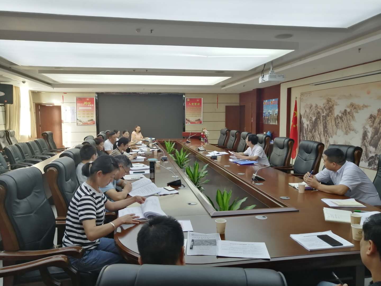 竹溪县中医院召开二级中医医院评审工作碰头会