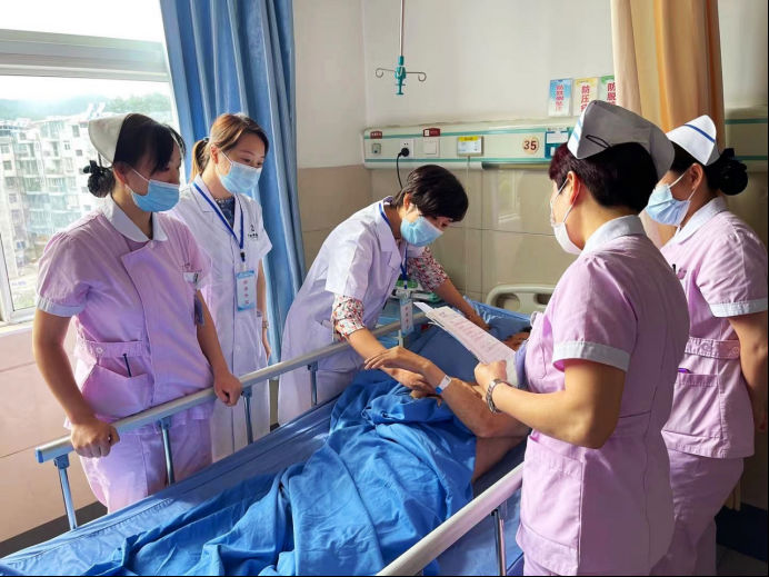 市护理质控中心对我院进行护理质量督导检查
