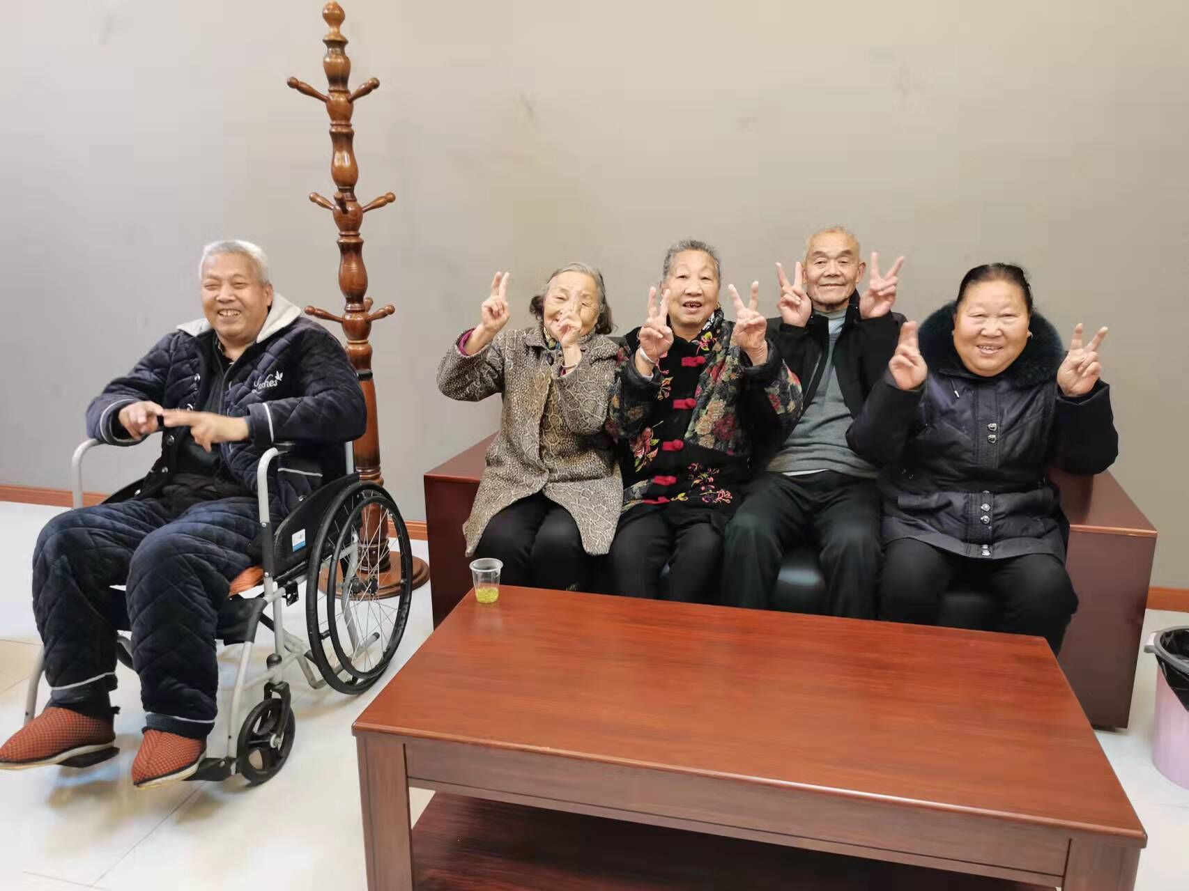 竹溪县中医院医养结合中心：这里饮食安全放心 老人们开心极了